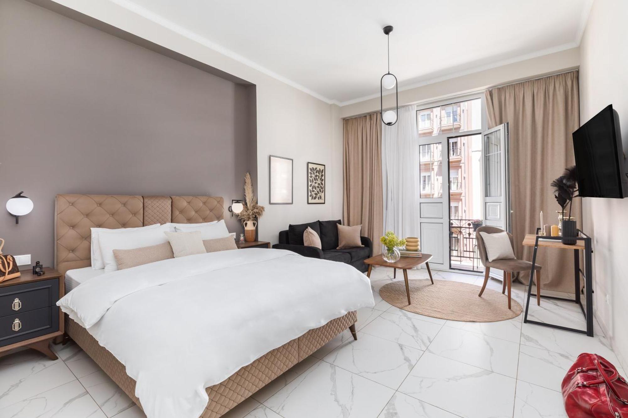 Black Onyx Comfort Suites - Timeless Design In A Heritage Building Thessaloníki Ngoại thất bức ảnh