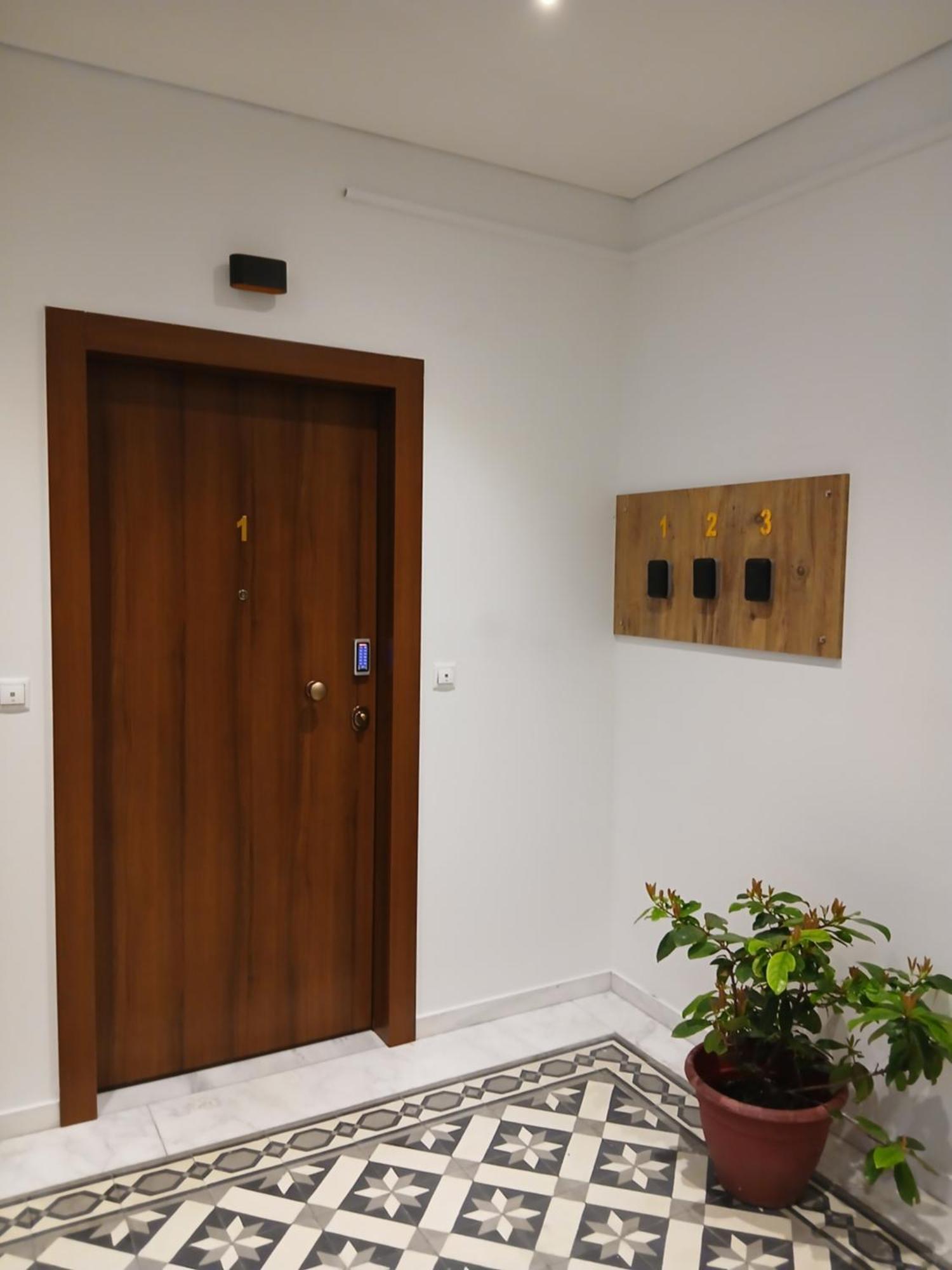 Black Onyx Comfort Suites - Timeless Design In A Heritage Building Thessaloníki Ngoại thất bức ảnh